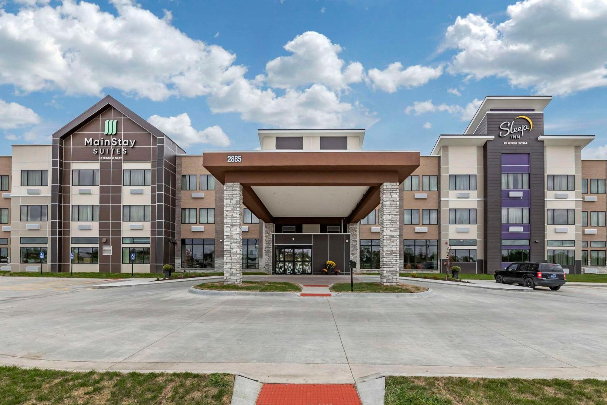 Sleep Inn & Suites Milwaukee-Franklin Franklin  Esterno foto